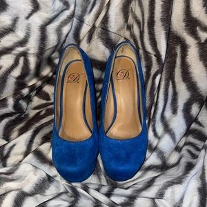 Royal blue Pumps